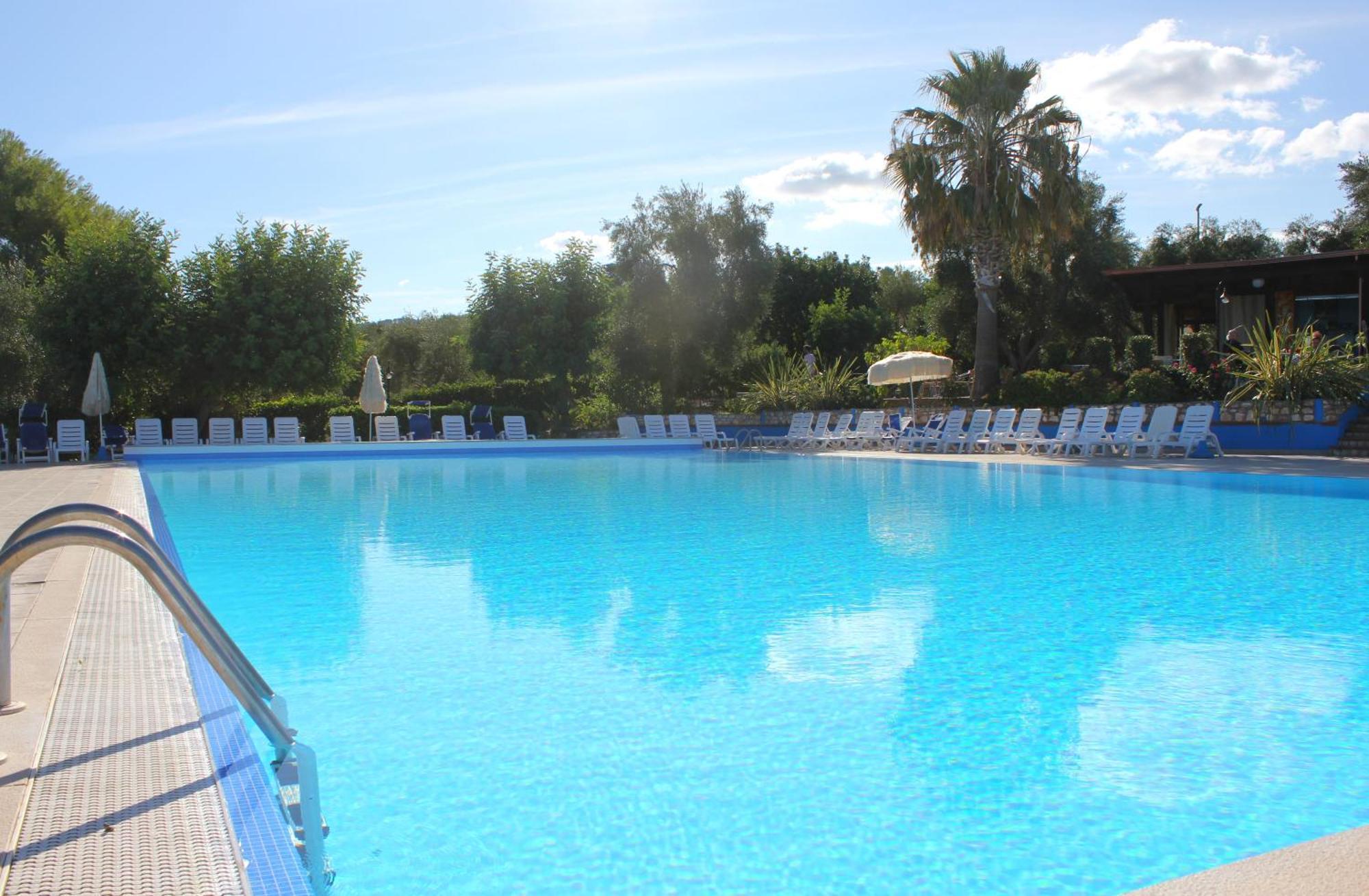 Villaggio Uliveto Rodi Garganico Exteriér fotografie